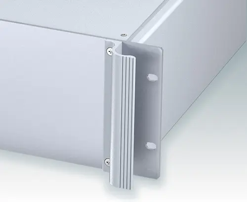 Ergonomischen Frontblechgriffen